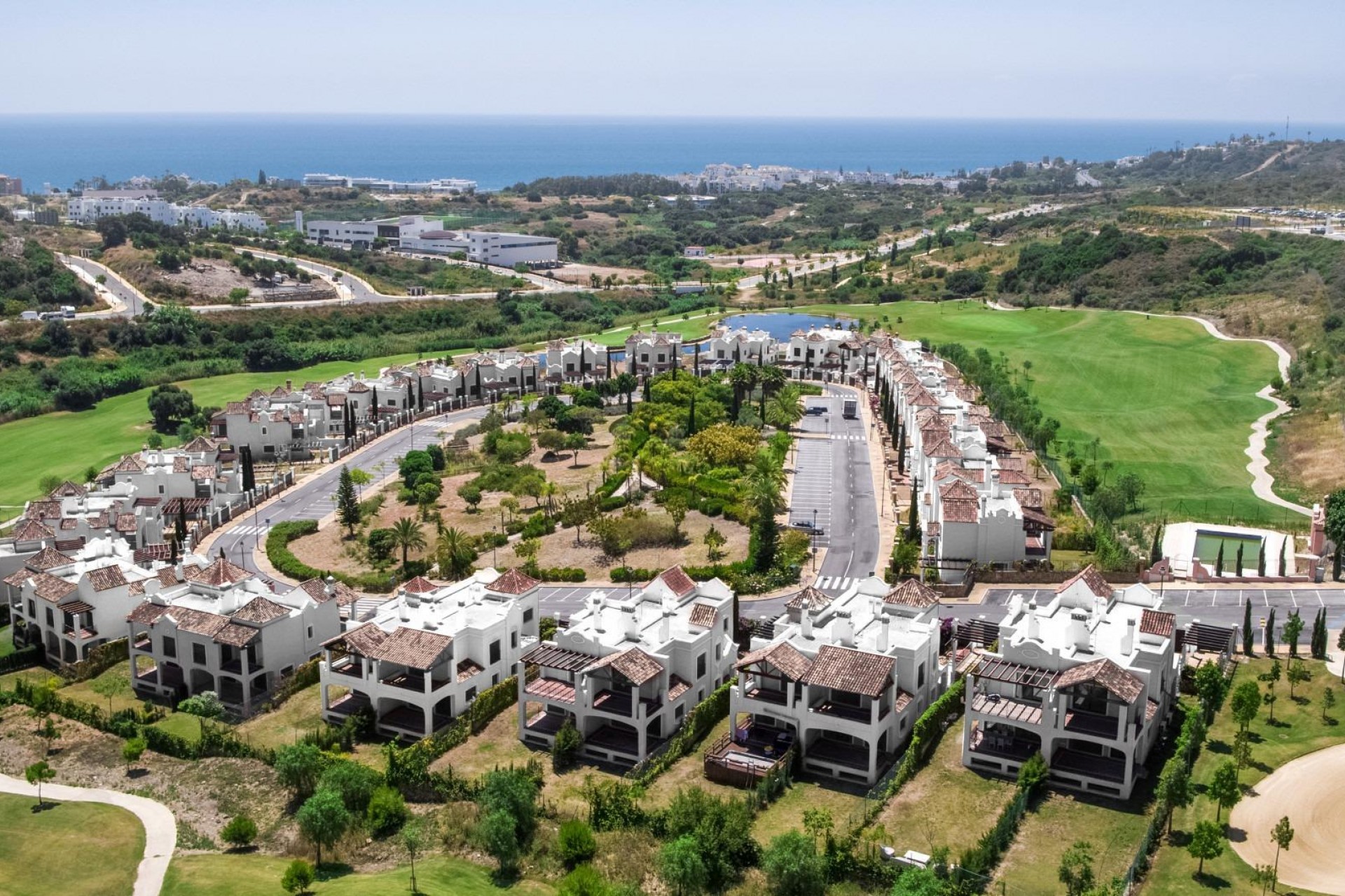 Nueva construcción  - Villa -
Estepona