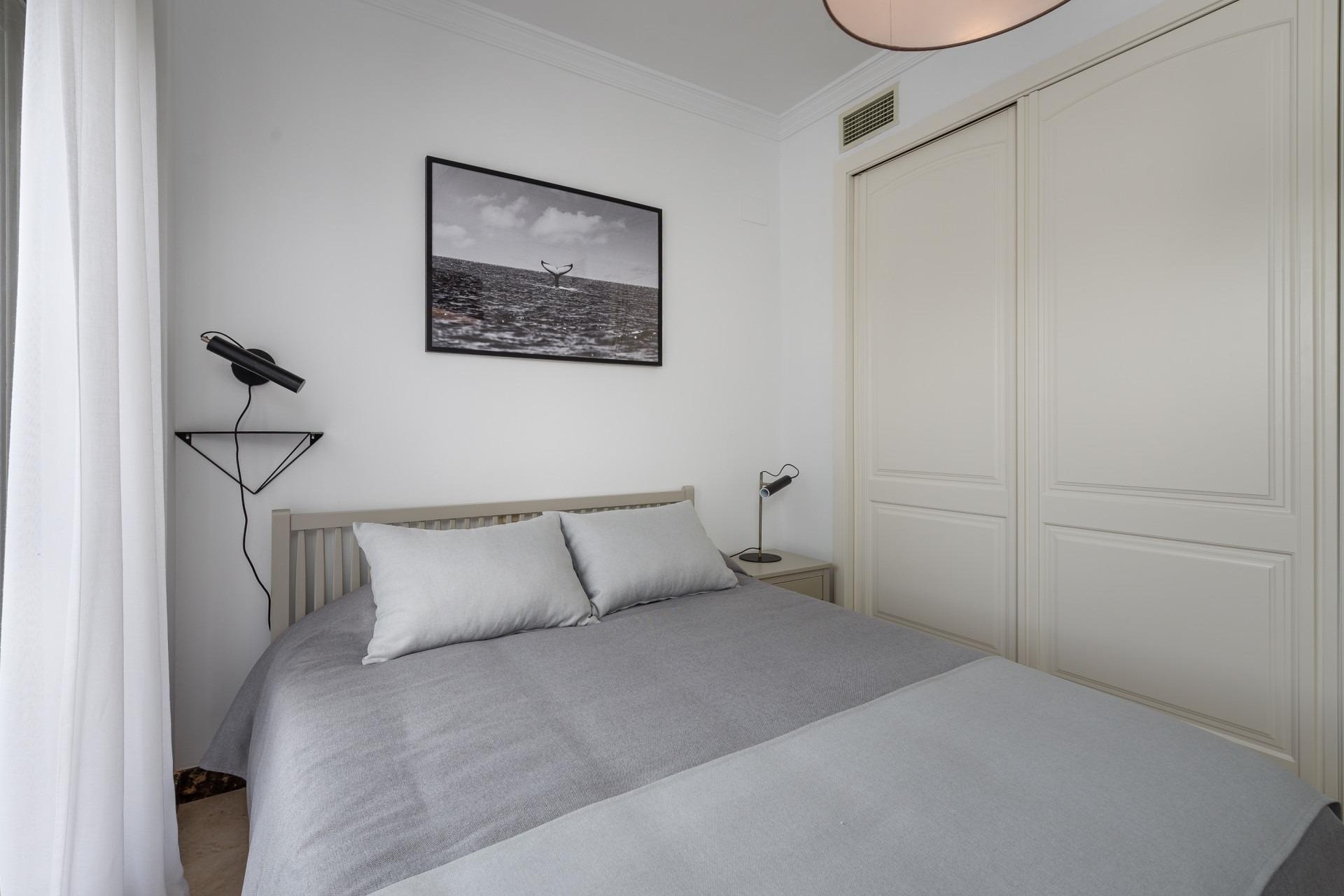 Nueva construcción  - Villa -
Estepona