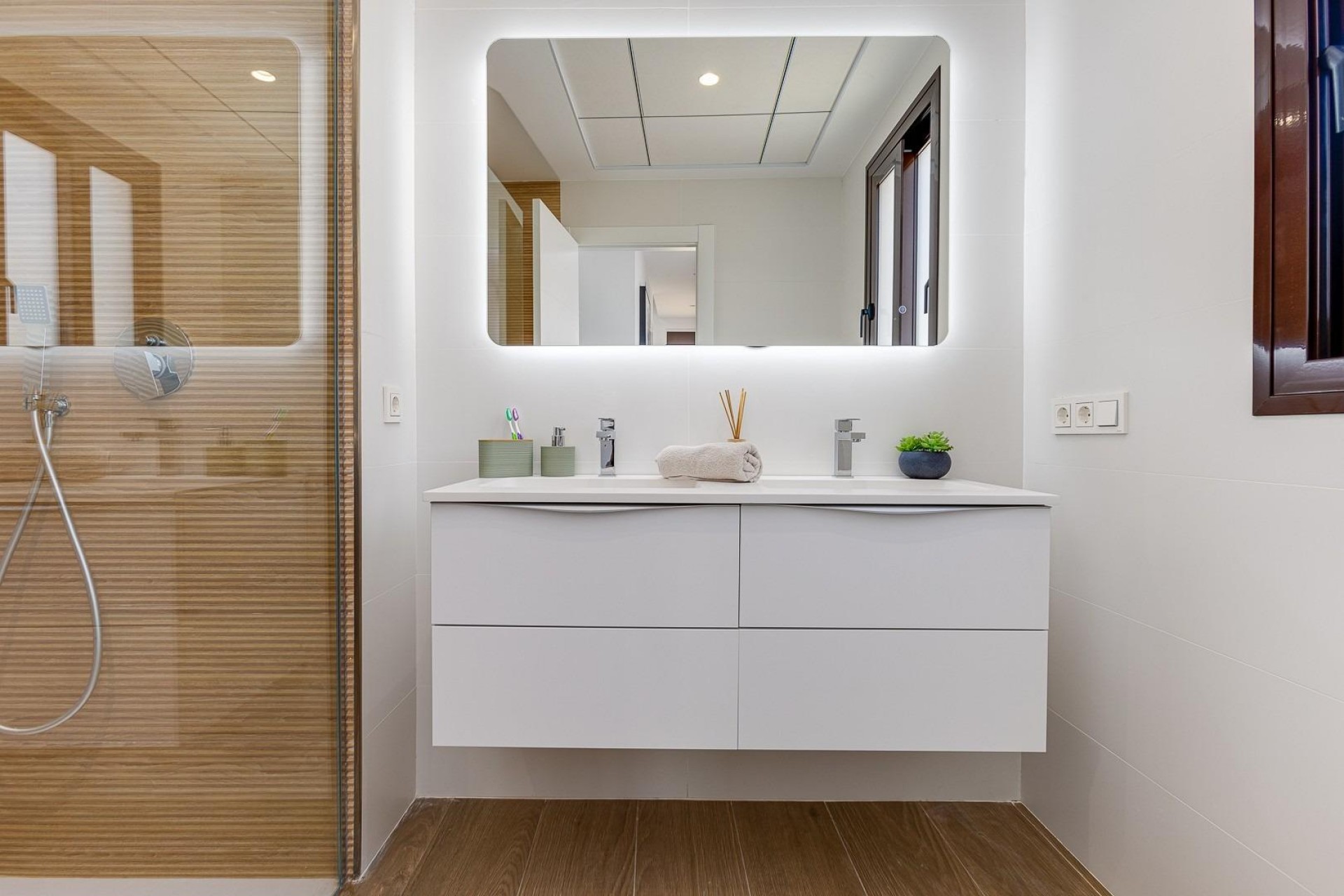 Nueva construcción  - Villa -
Finestrat