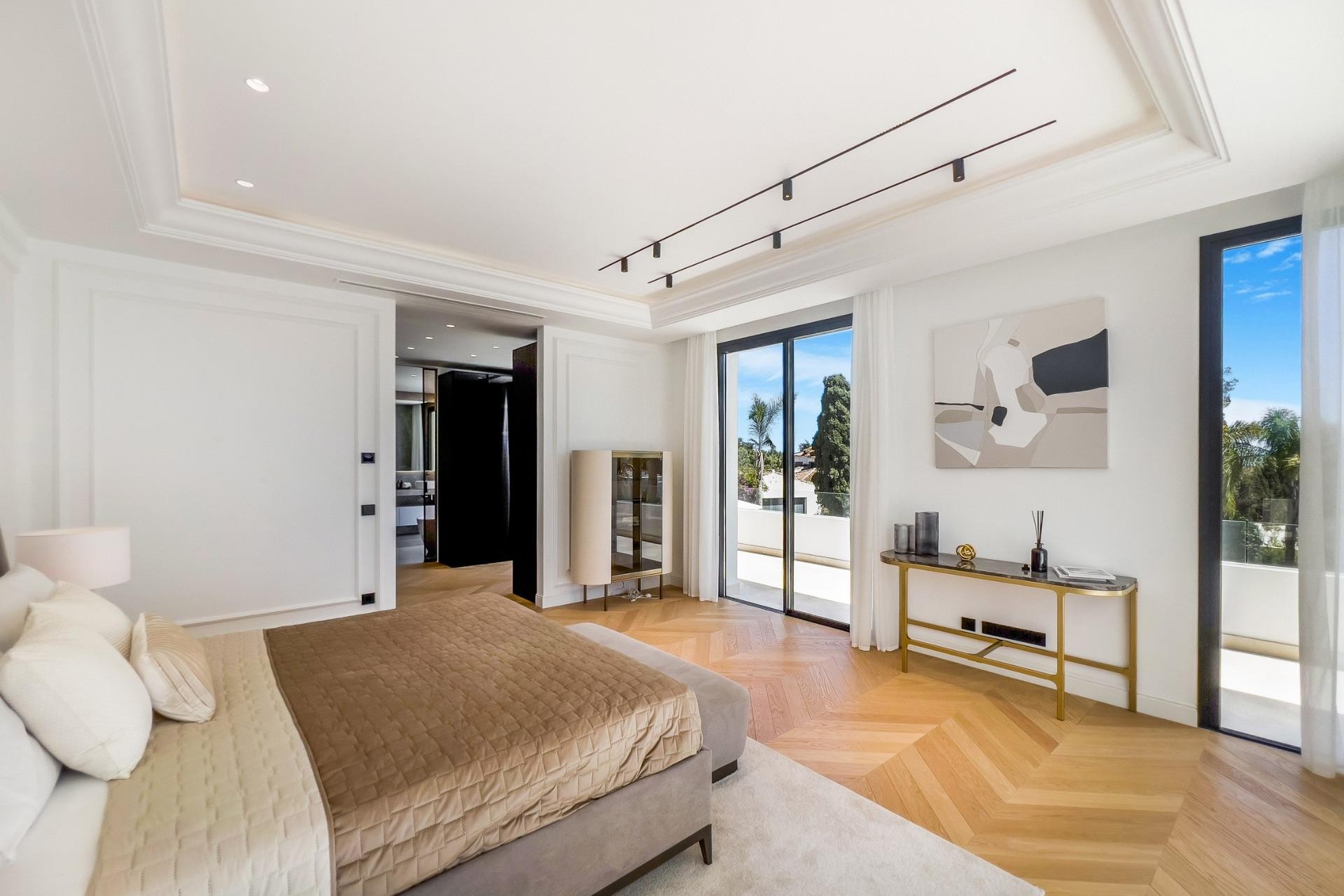 Nueva construcción  - Villa -
Marbella - Lomas De Marbella Club