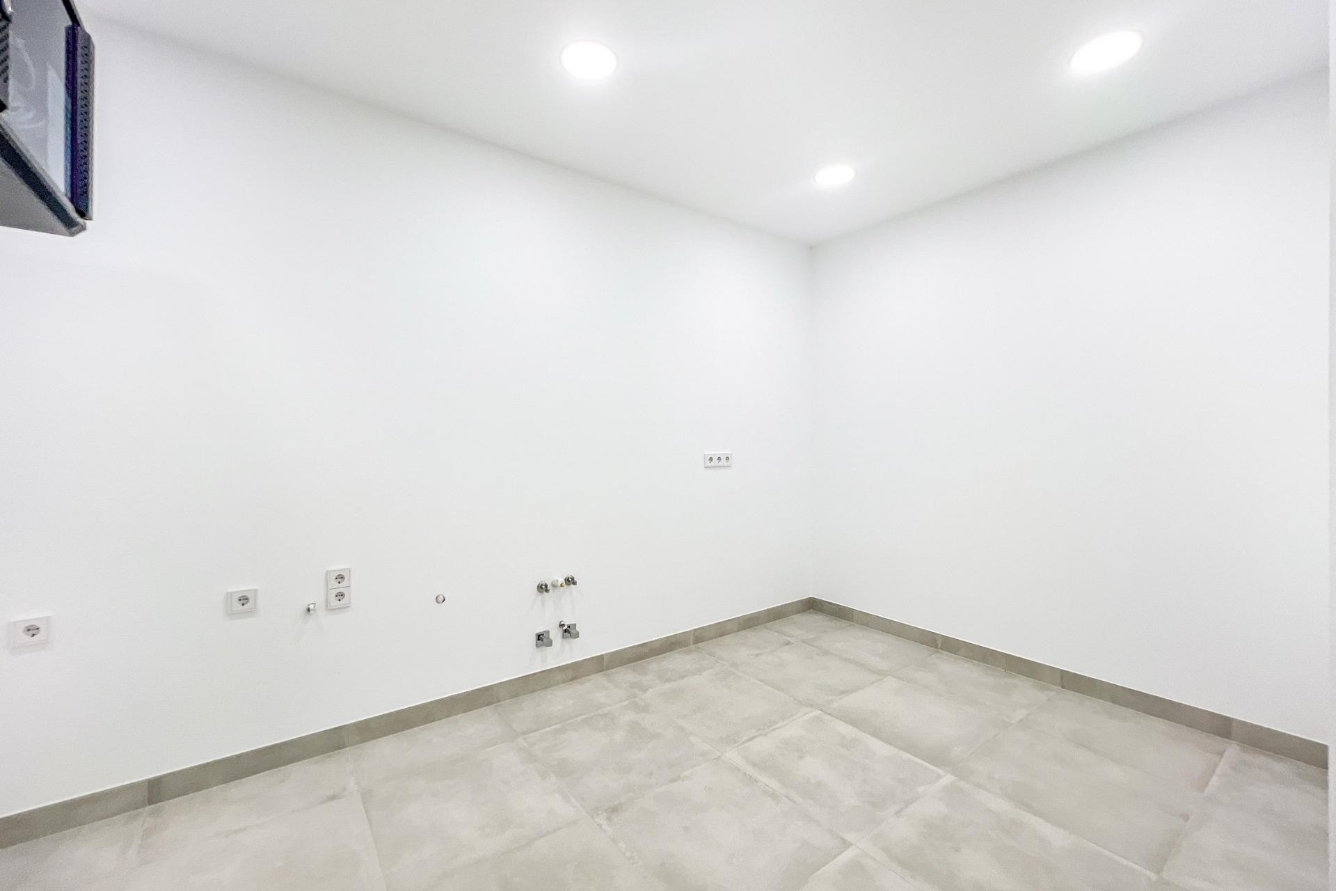 Nueva construcción  - Villa -
Marbella - Lomas De Marbella Club