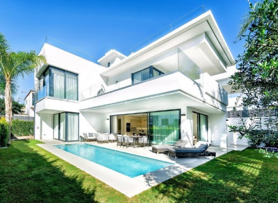 Nueva construcción  - Villa -
Marbella - The Golden Mile