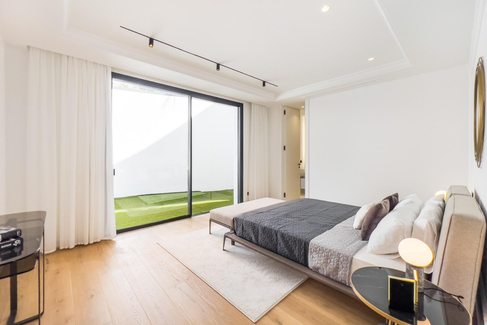 Nueva construcción  - Villa -
Marbella