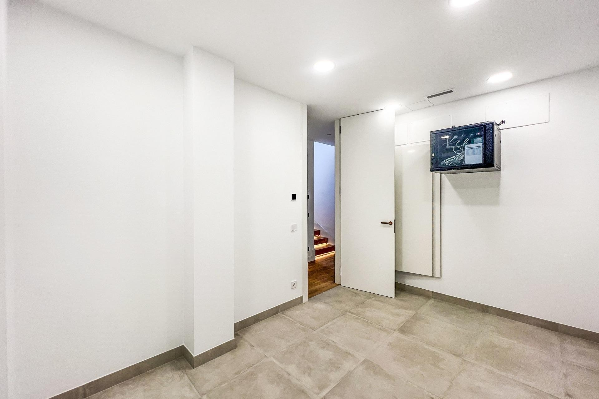 Nueva construcción  - Villa -
Marbella