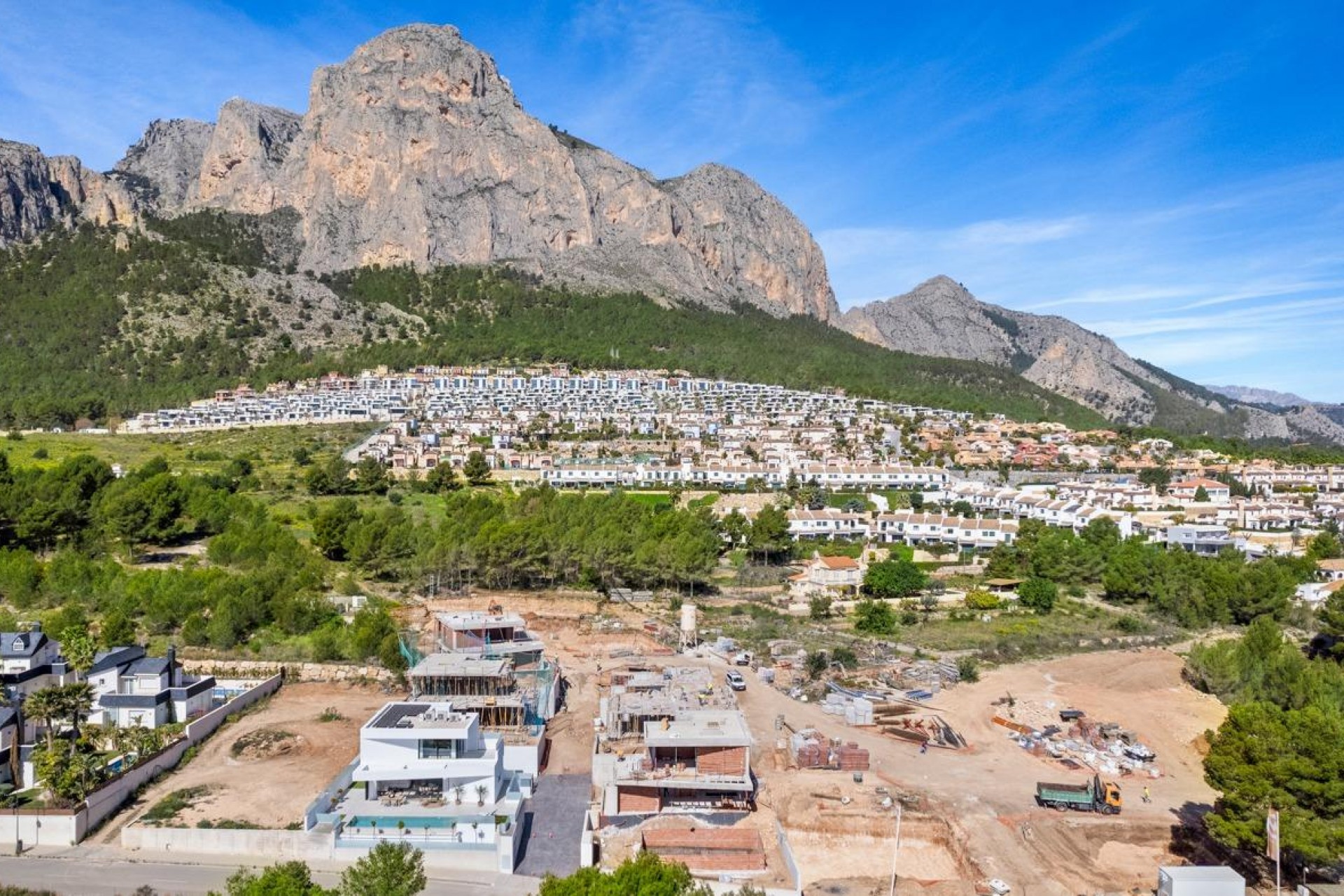 Nueva construcción  - Villa -
Polop