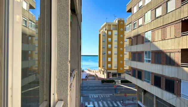 Piso - Reventa - Torrevieja - Playa del Acequión