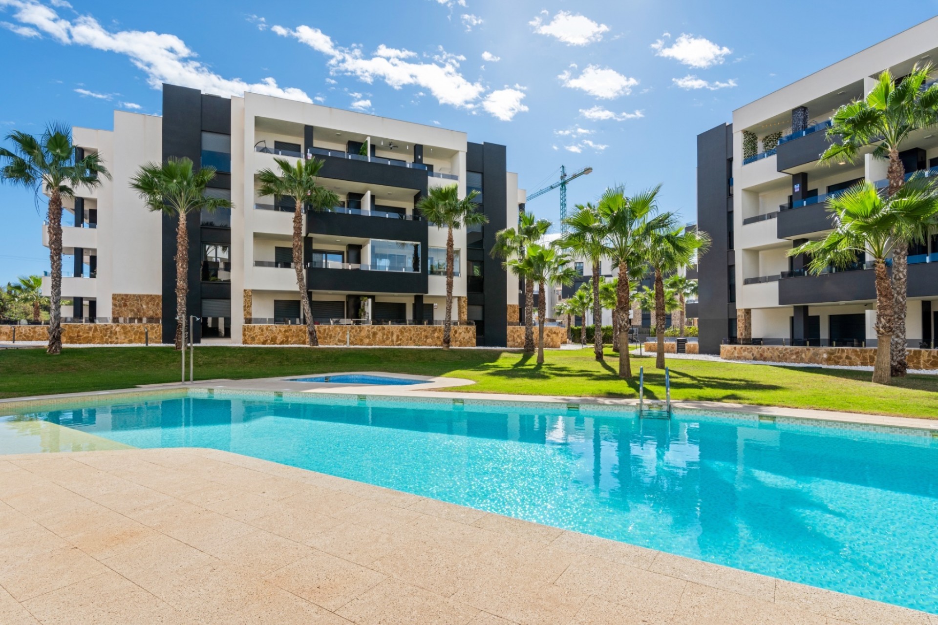 Resale - 1. Apartment / flat -
Torrevieja - Costa Blanca South