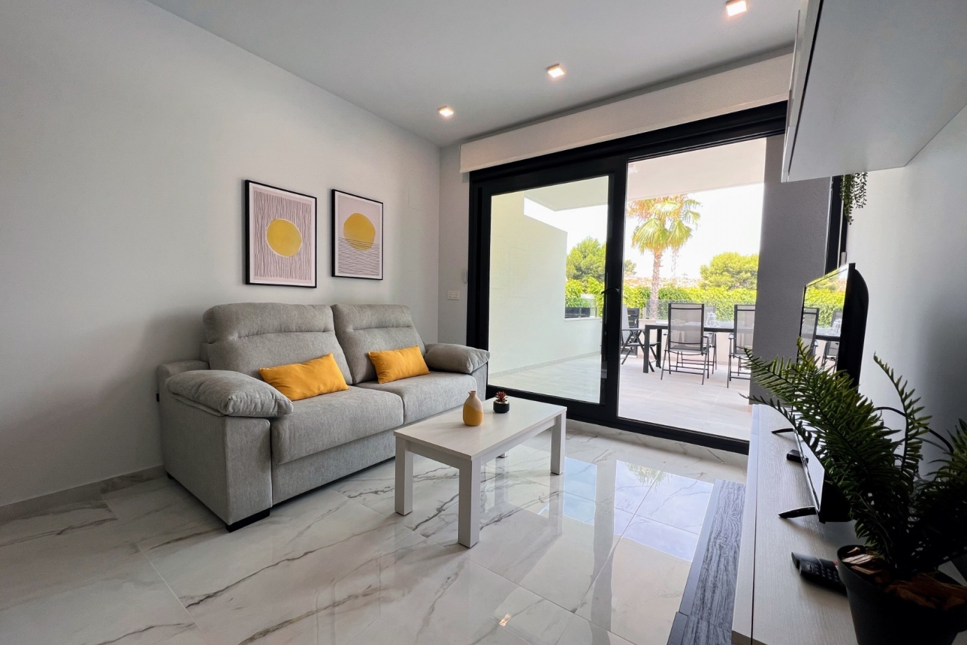 Resale - 1. Apartment / flat -
Torrevieja - Costa Blanca South