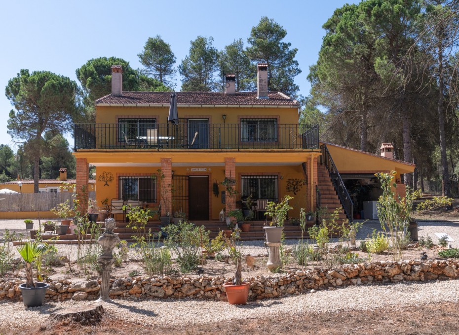 Resale - 5. Finca / Country Property -
Bocairent - Inland