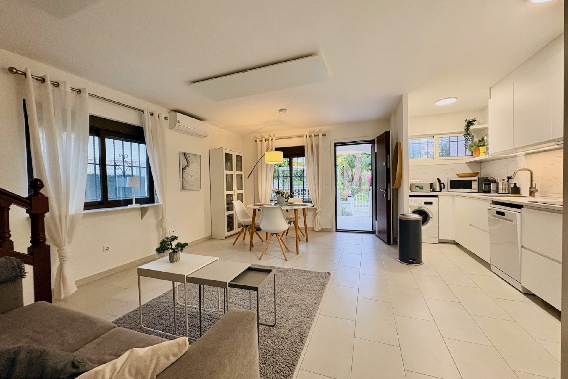 Resale - Adosado -
Orihuela Costa - Cabo Roig