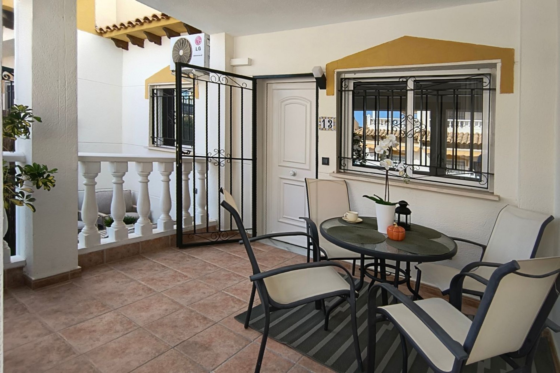 Resale - Adosado -
Orihuela Costa - Punta Prima