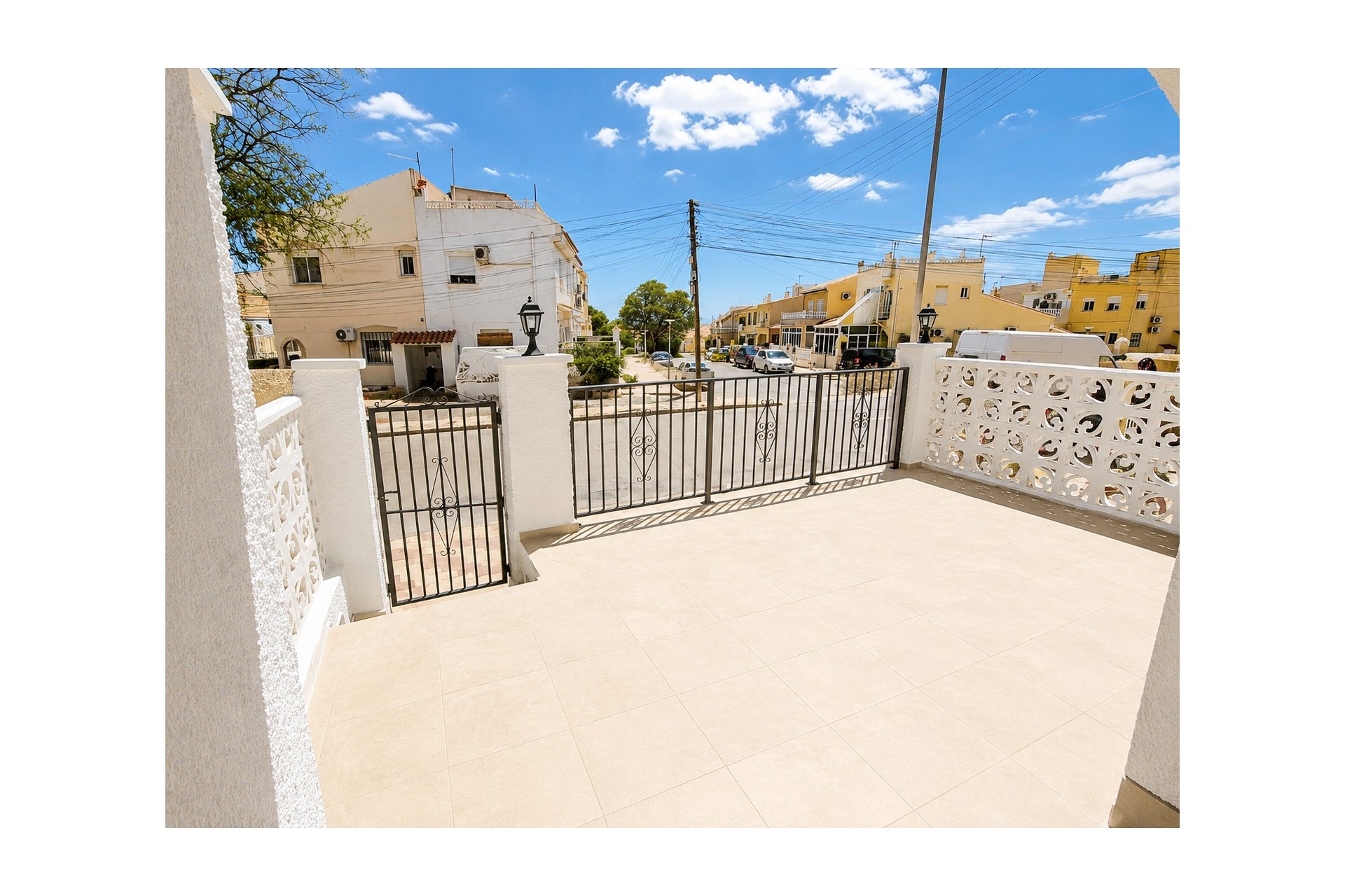 Resale - Adosado -
San Fulgencio - La Marina