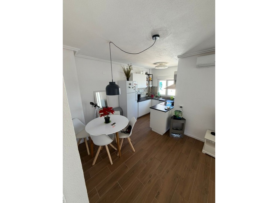 Resale - Apartament / Duplex -
Orihuela Costa - Punta Prima