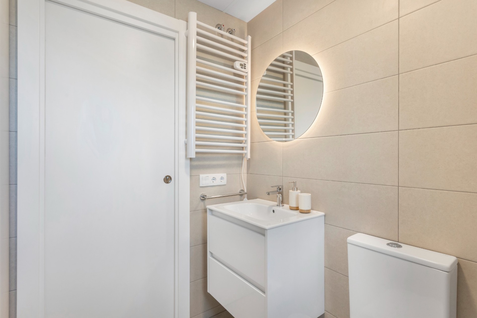 Resale - Apartament / Duplex -
Santa Rosalia