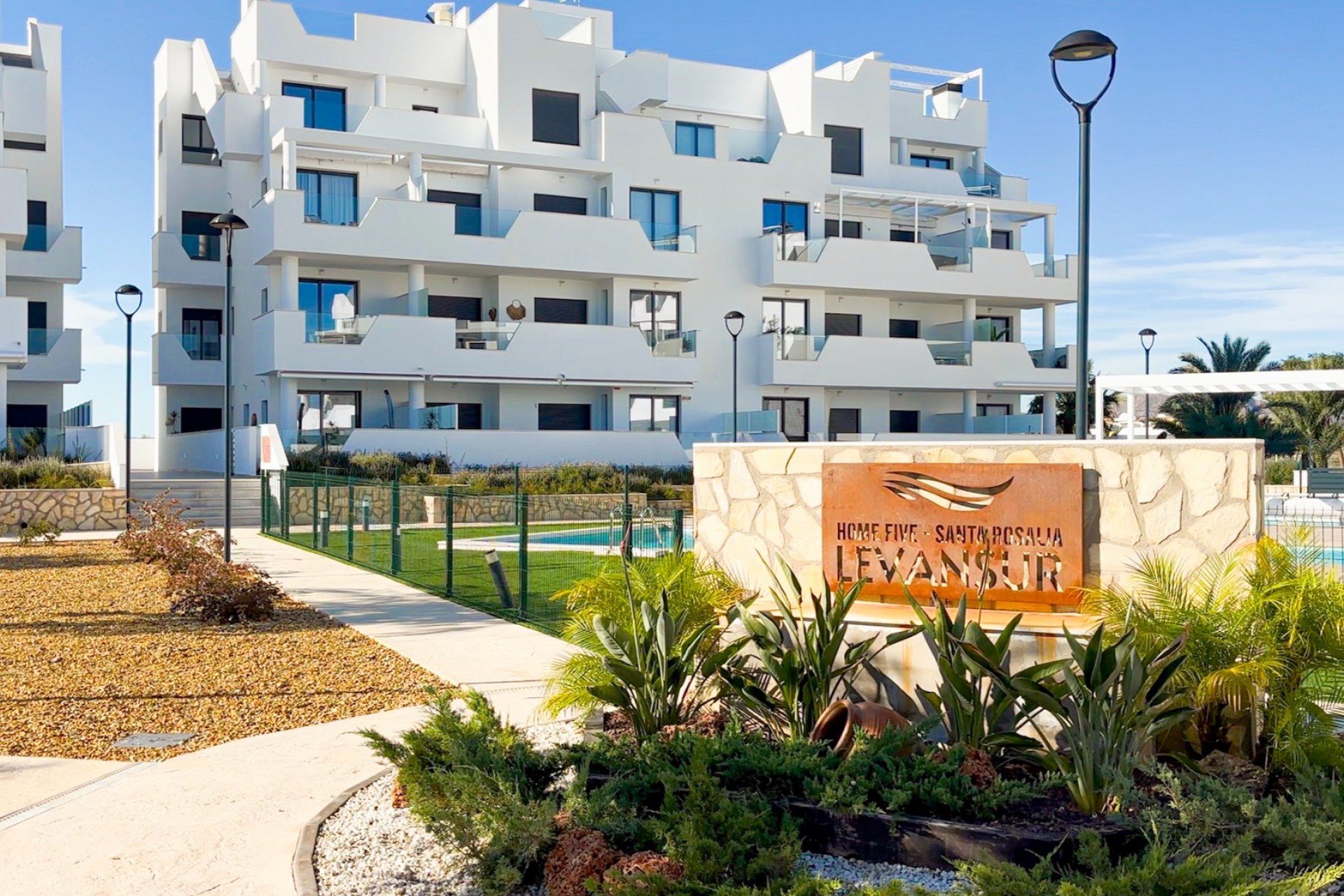 Resale - Apartament / Duplex -
Santa Rosalia