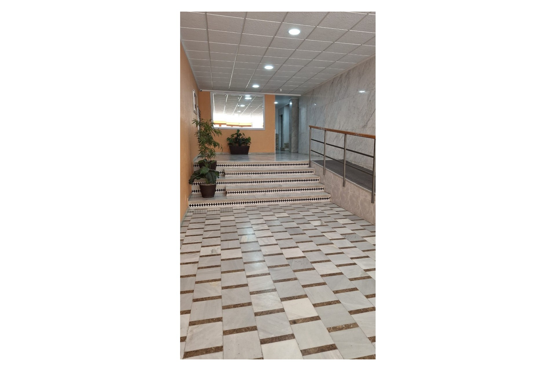 Resale - Apartament / Duplex -
Torrevieja - Playa Acequion