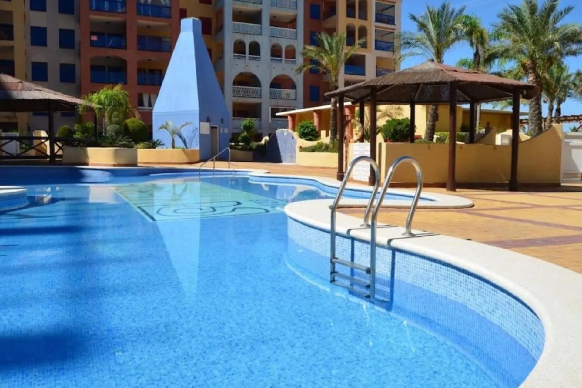 Resale - Apartamento -
Cartagena - Playa honda