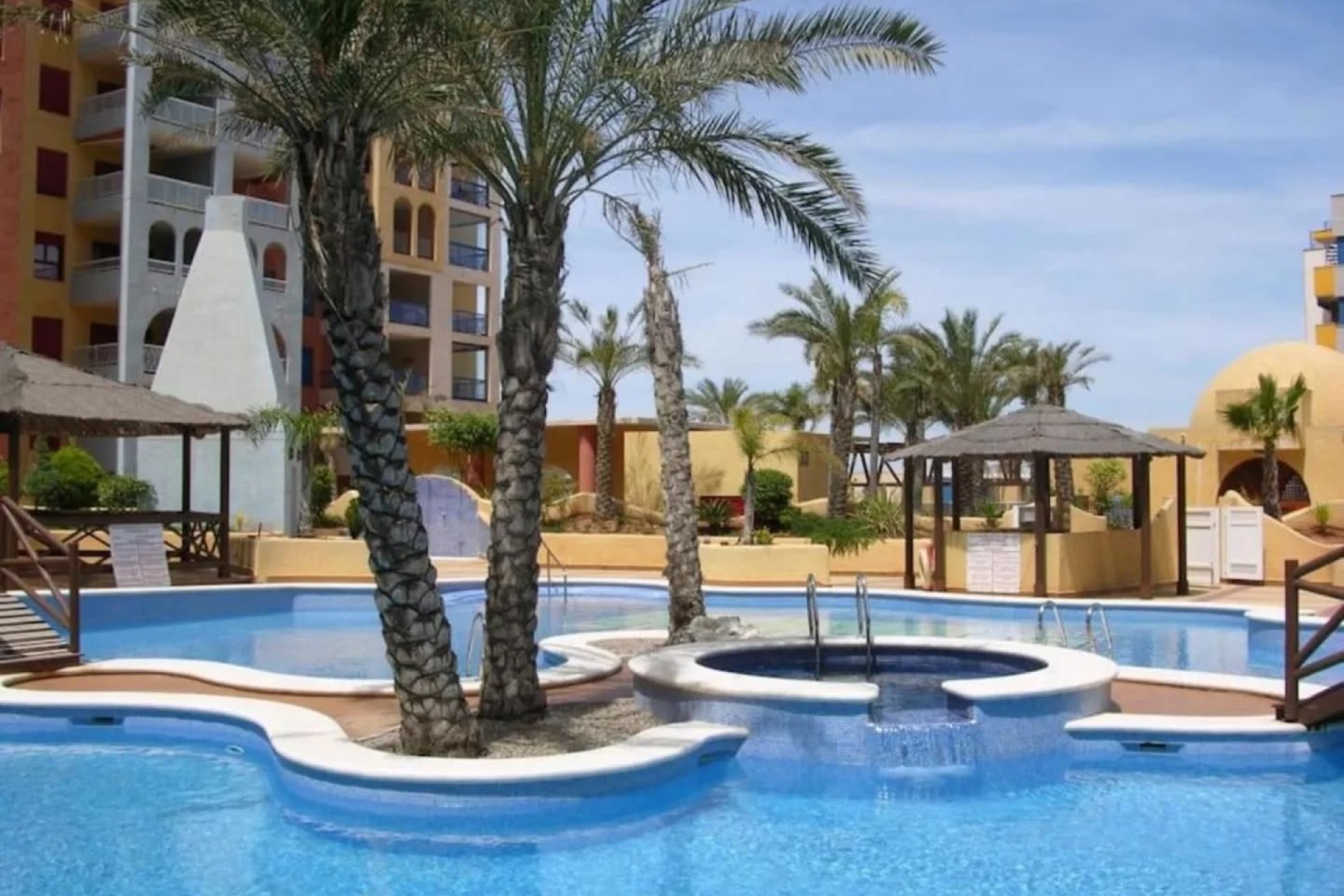 Resale - Apartamento -
Cartagena - Playa honda