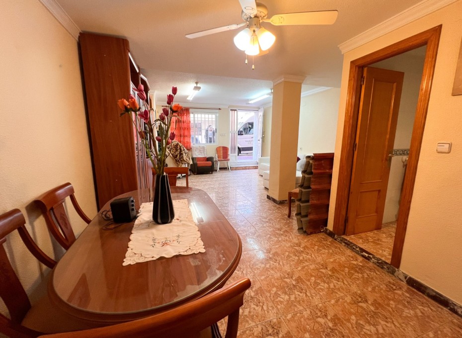 Resale - Apartamento -
Guardamar del Segura - Beach Guardamar