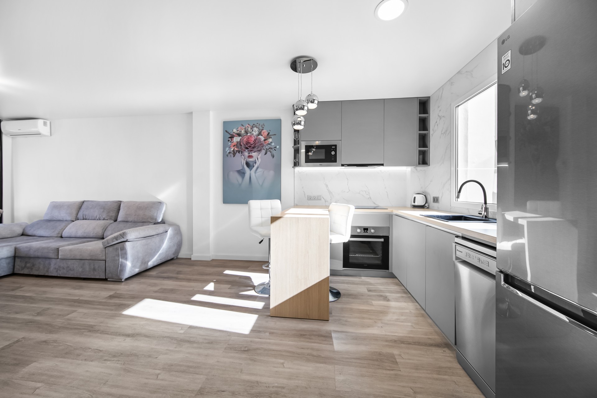 Resale - Apartamento -
Torrevieja - Centro