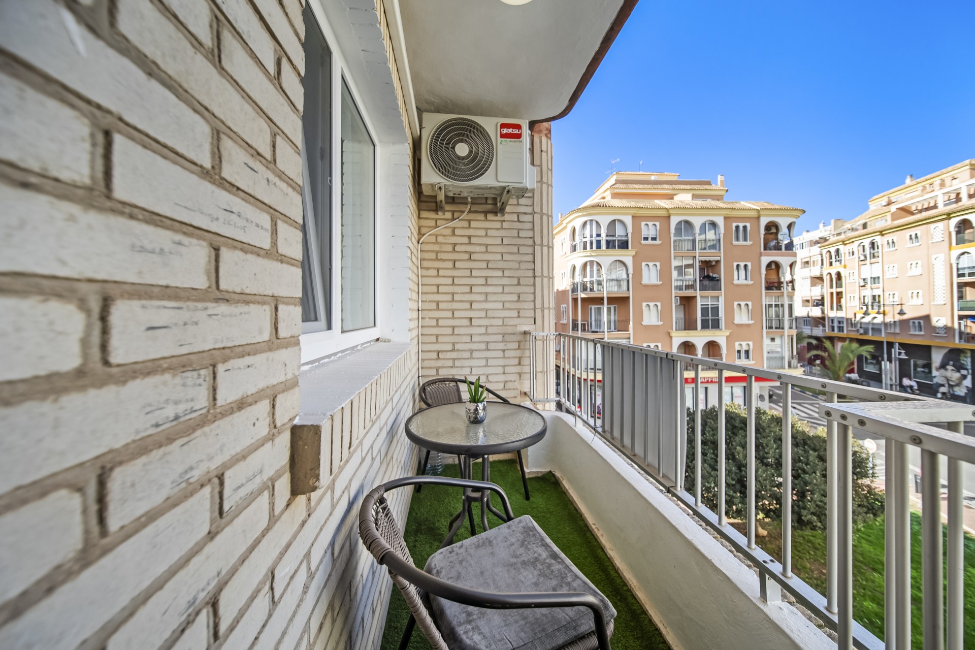 Resale - Apartamento -
Torrevieja - Centro