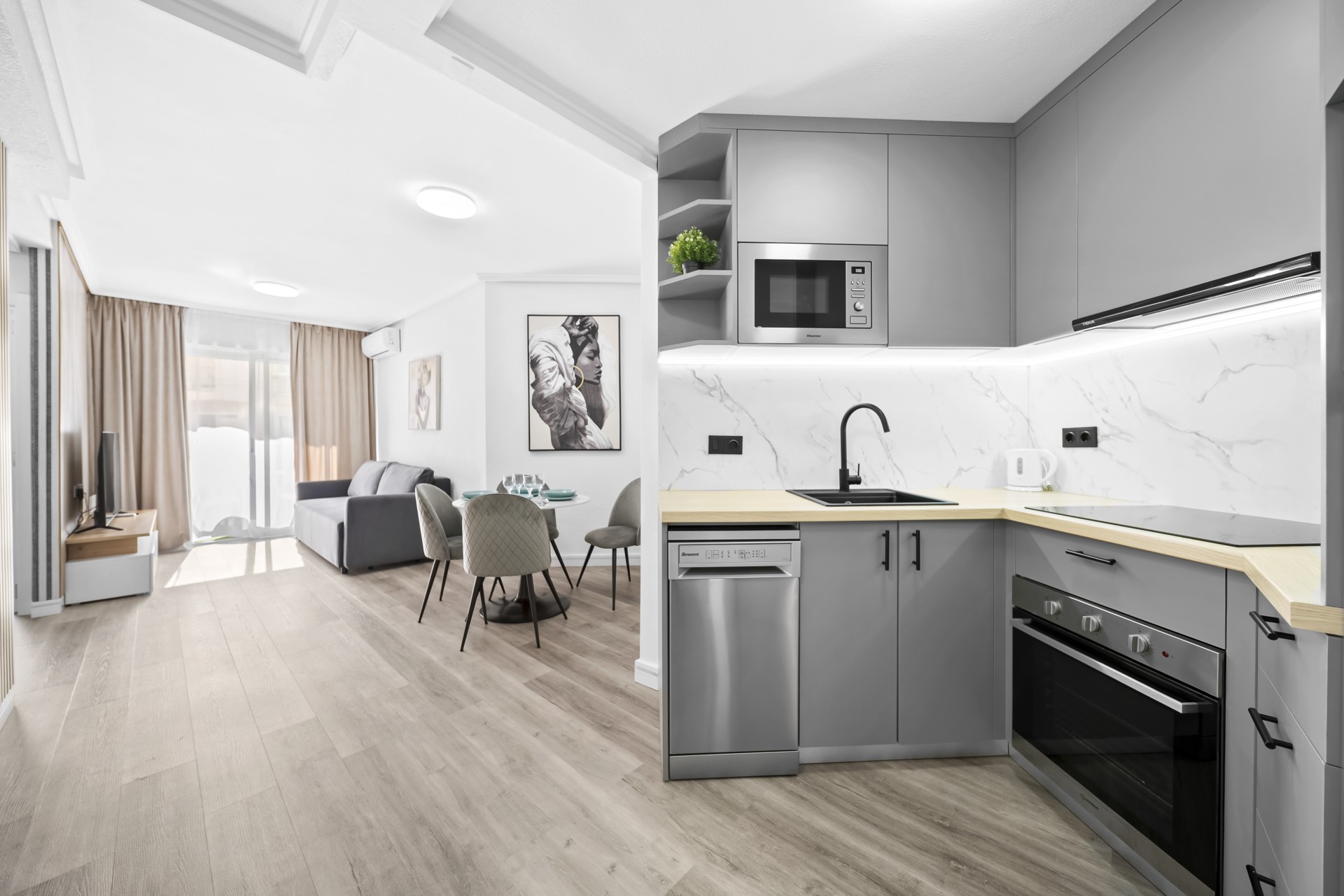 Resale - Apartamento -
Torrevieja - Centro