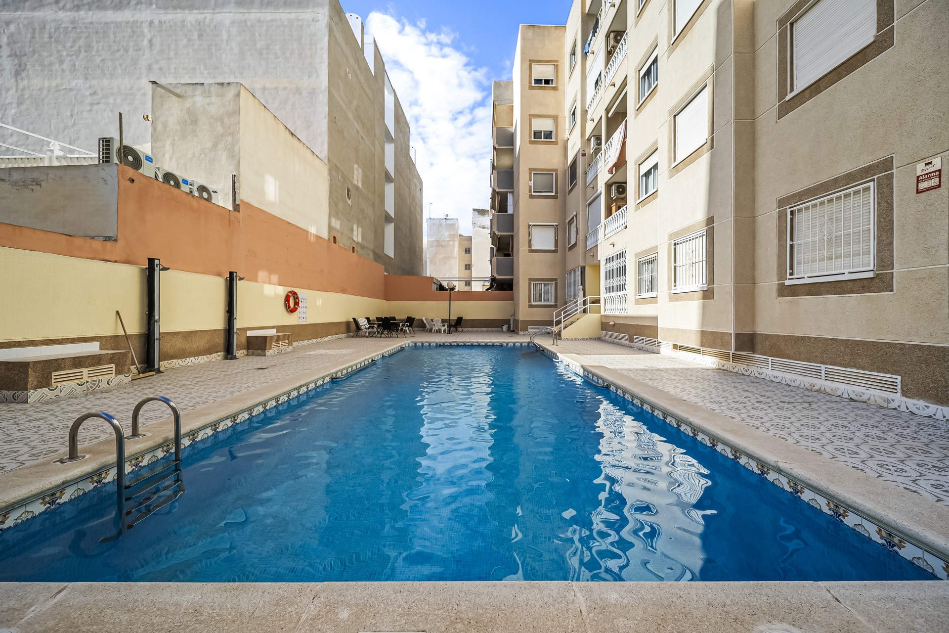 Resale - Apartamento -
Torrevieja - Centro