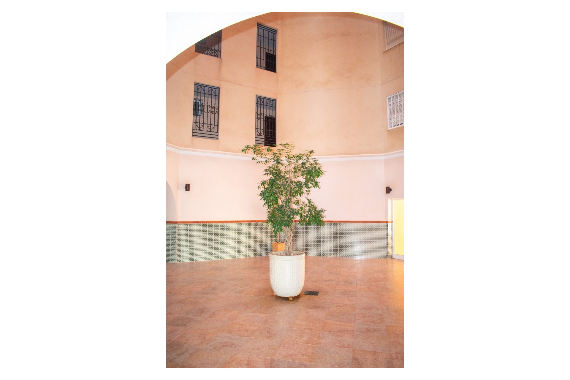 Resale - Apartamento -
Torrevieja - Playa de los Locos