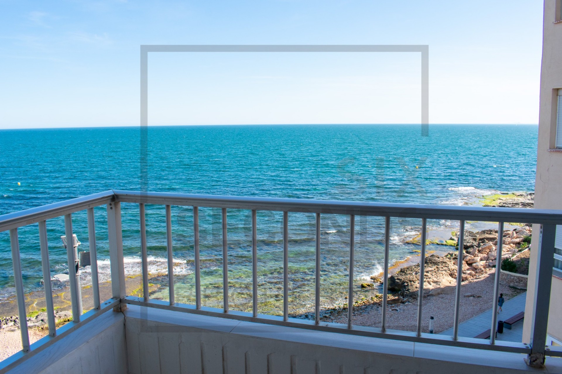 Resale - Apartamento -
Torrevieja - Playa del Cura