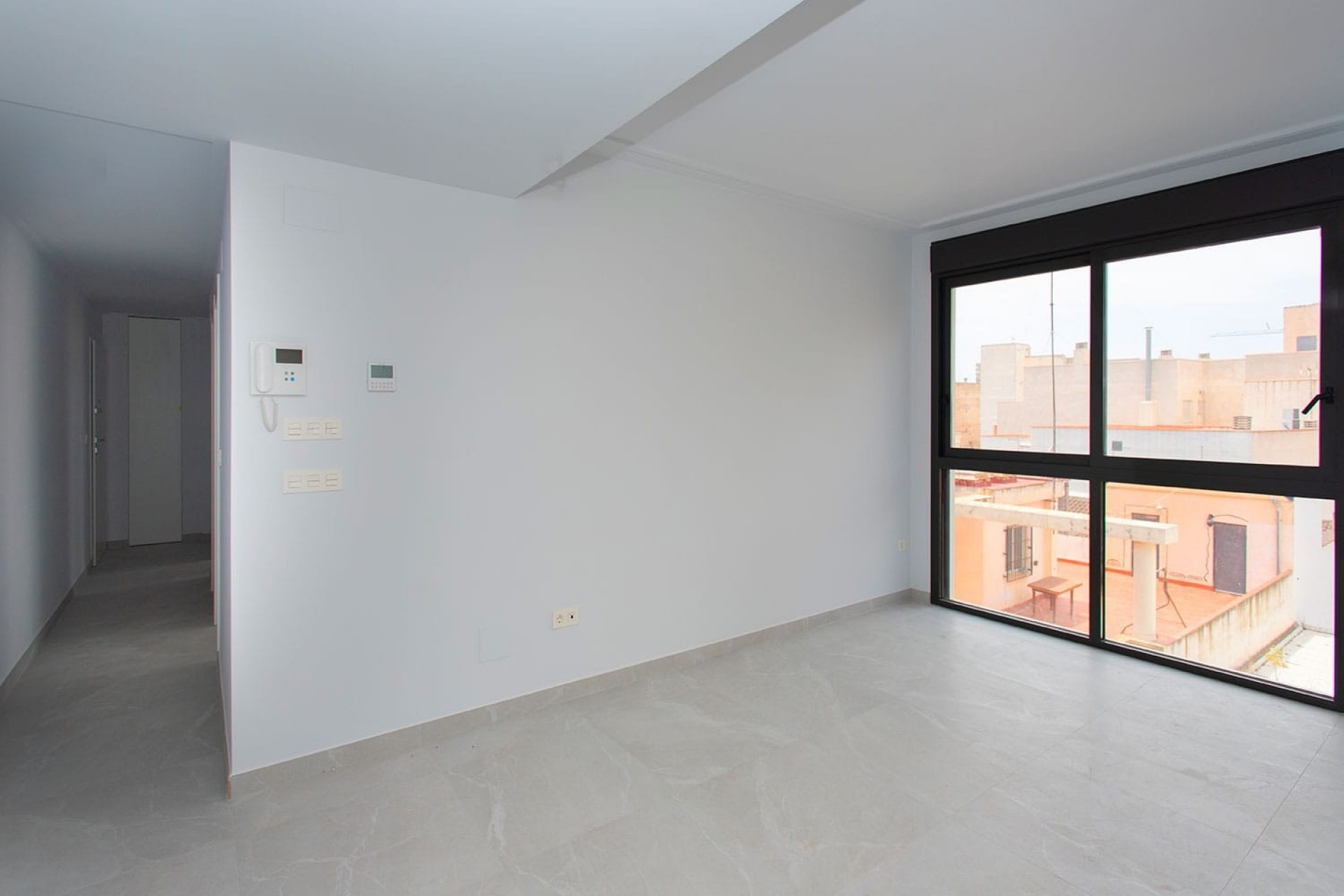 Resale - Apartamento -
Torrevieja - Playa del Cura