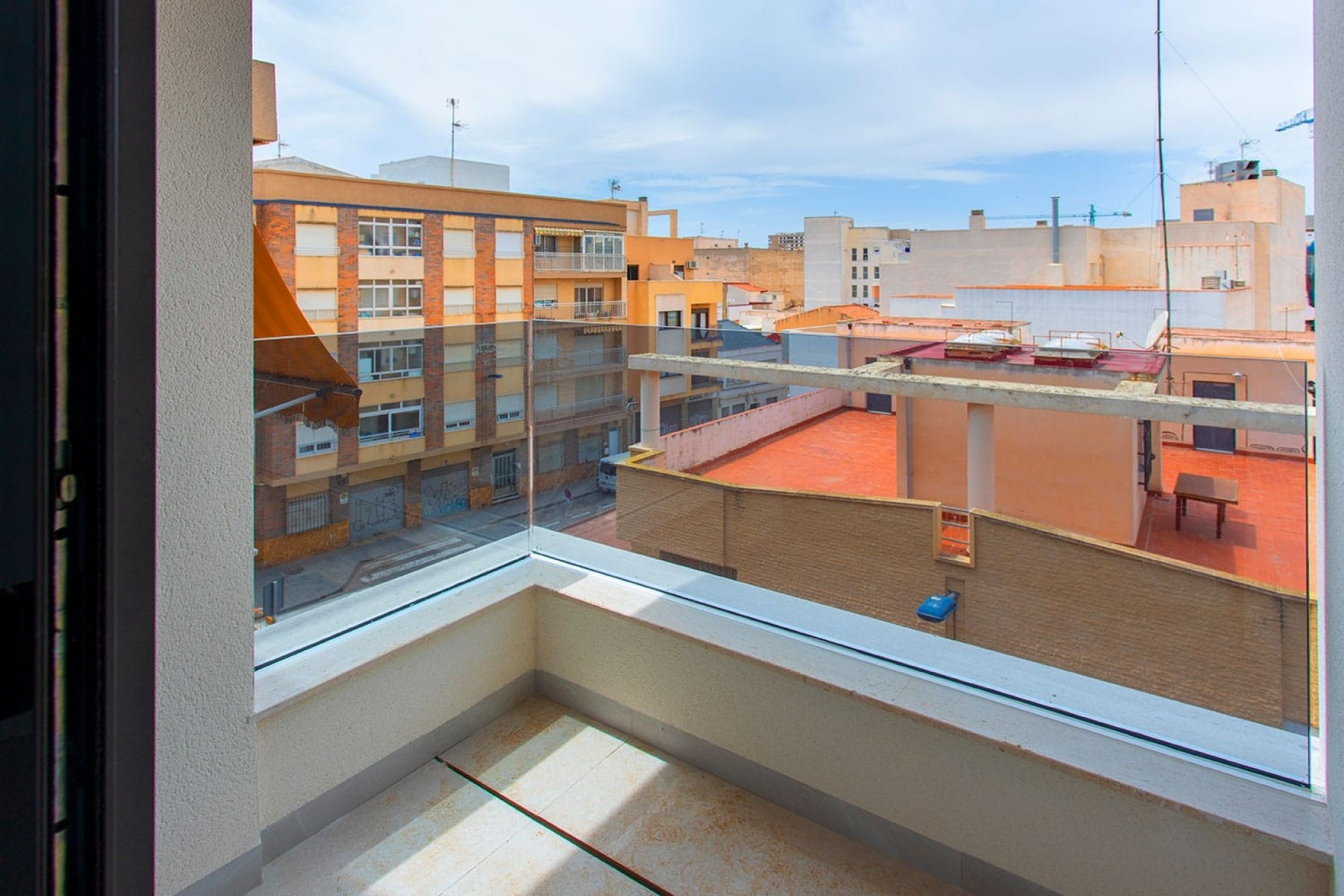 Resale - Apartamento -
Torrevieja - Playa del Cura