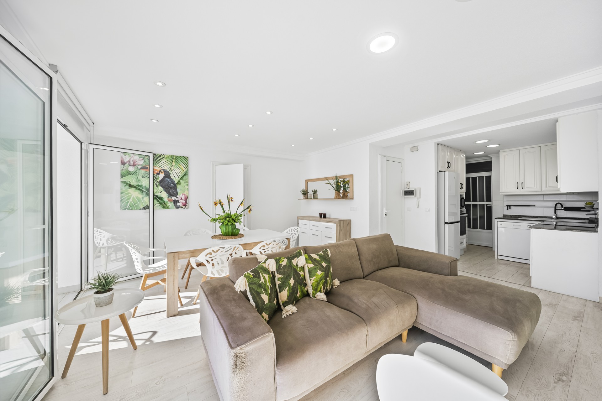 Resale - Apartamento -
Torrevieja - Puerto