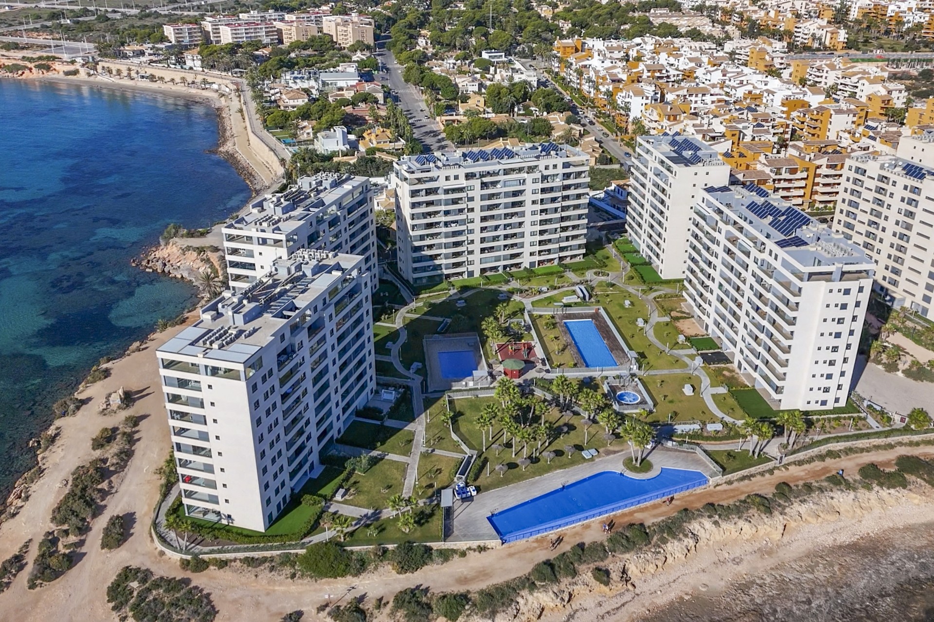 Resale - Apartamento -
Torrevieja - Punta prima