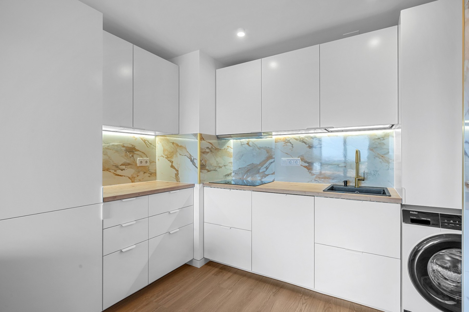 Resale - Apartamento -
Torrevieja - Punta prima