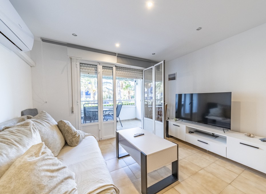 Resale - Apartamento -
Torrevieja - Rocio Del Mar