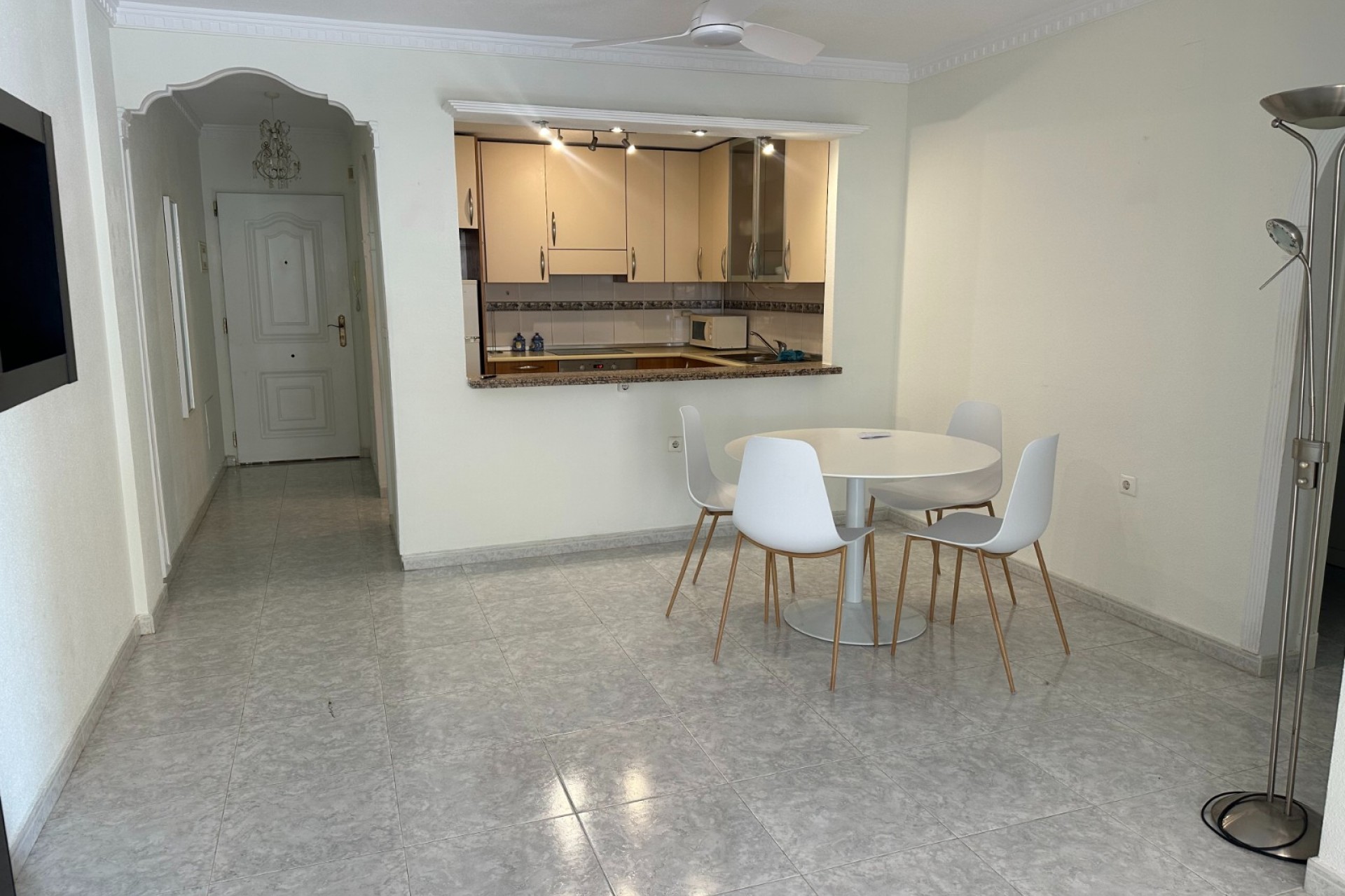 Resale - Apartment -
Algorfa