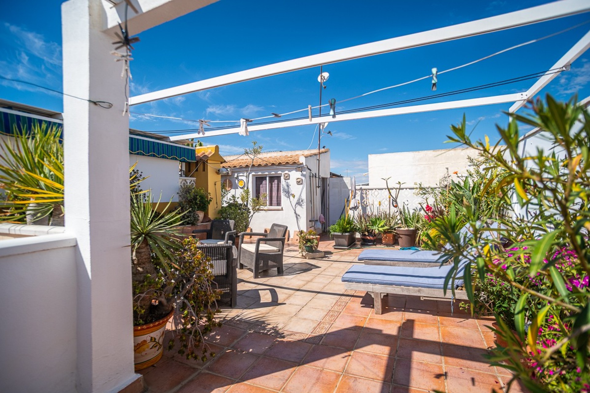 Resale - Apartment -
Alicante - La Florida