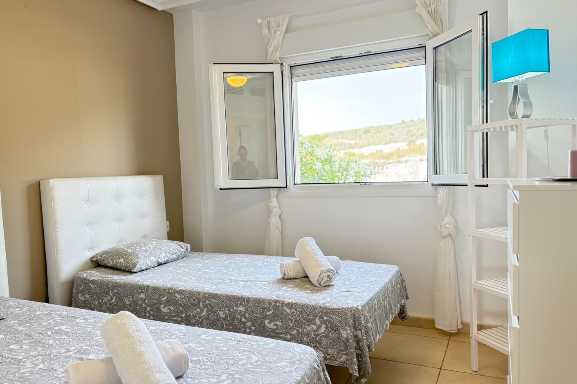 Resale - Apartment -
Altaona Golf and Country Village - Altaona Golf - Country Village