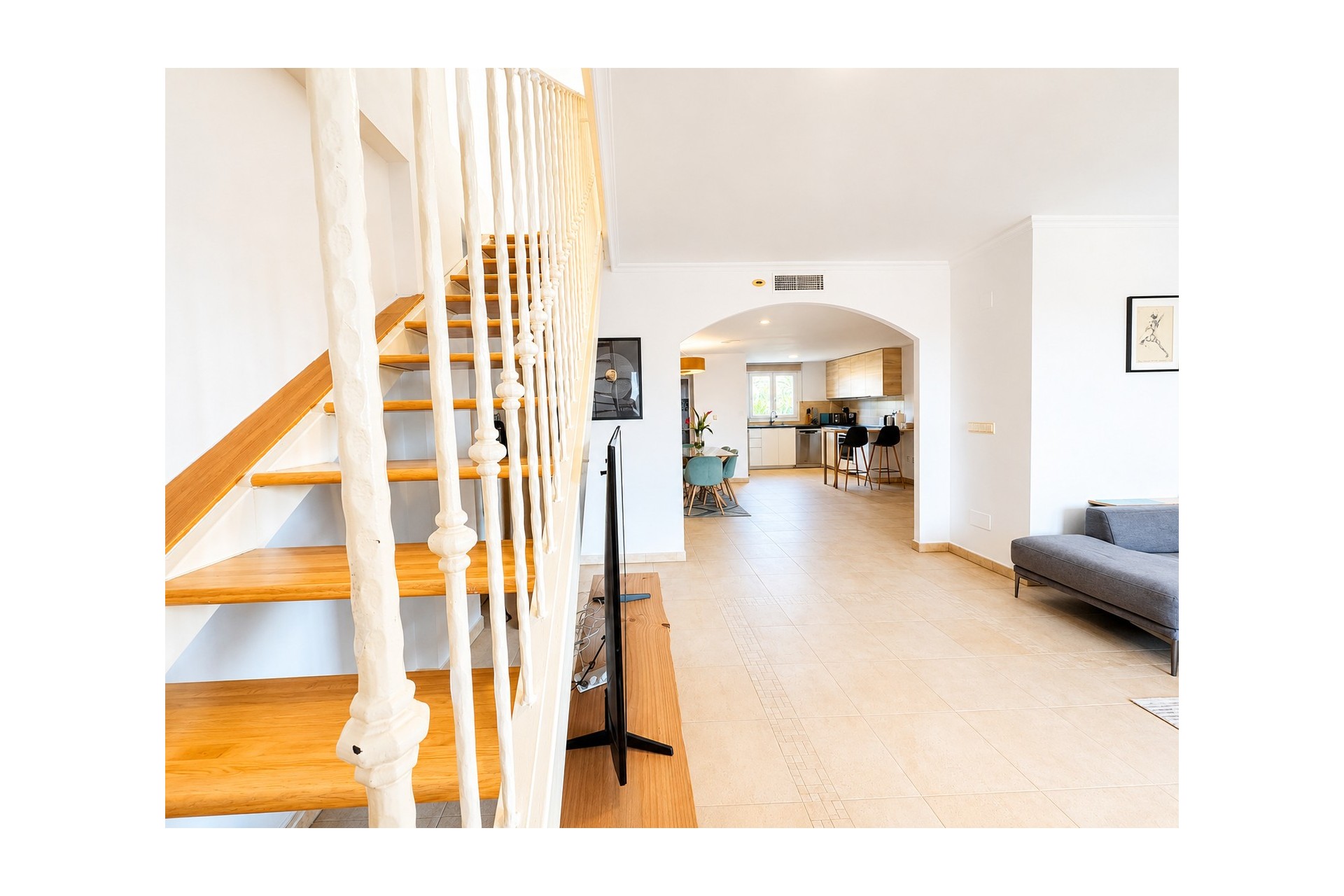 Resale - Apartment -
Altaona Golf and Country Village - Altaona Golf - Country Village