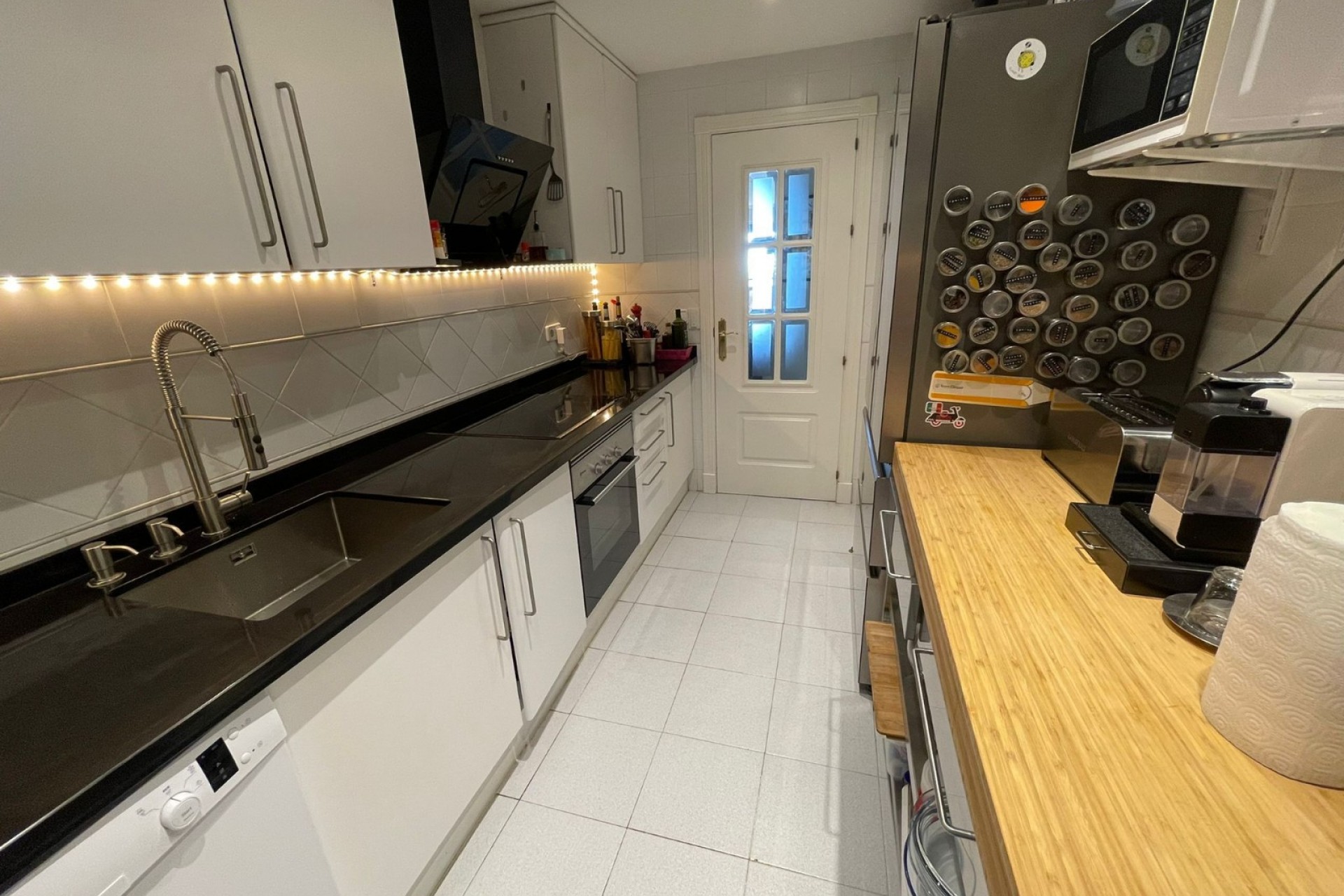 Resale - Apartment -
Benahavis - Los Arqueros