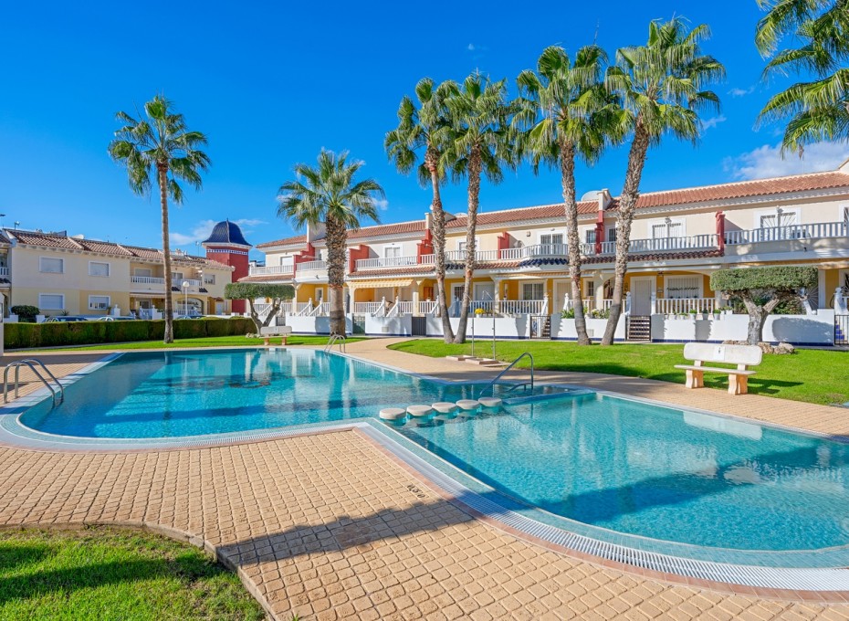 Resale - Apartment -
Ciudad Quesada