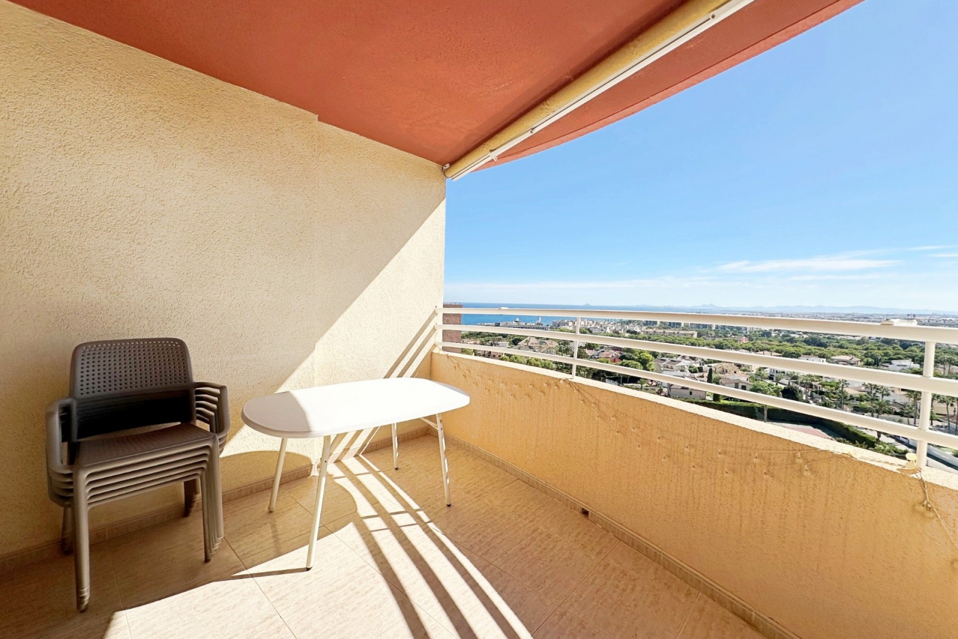 Resale - Apartment / Duplex -
Orihuela Costa - Campoamor