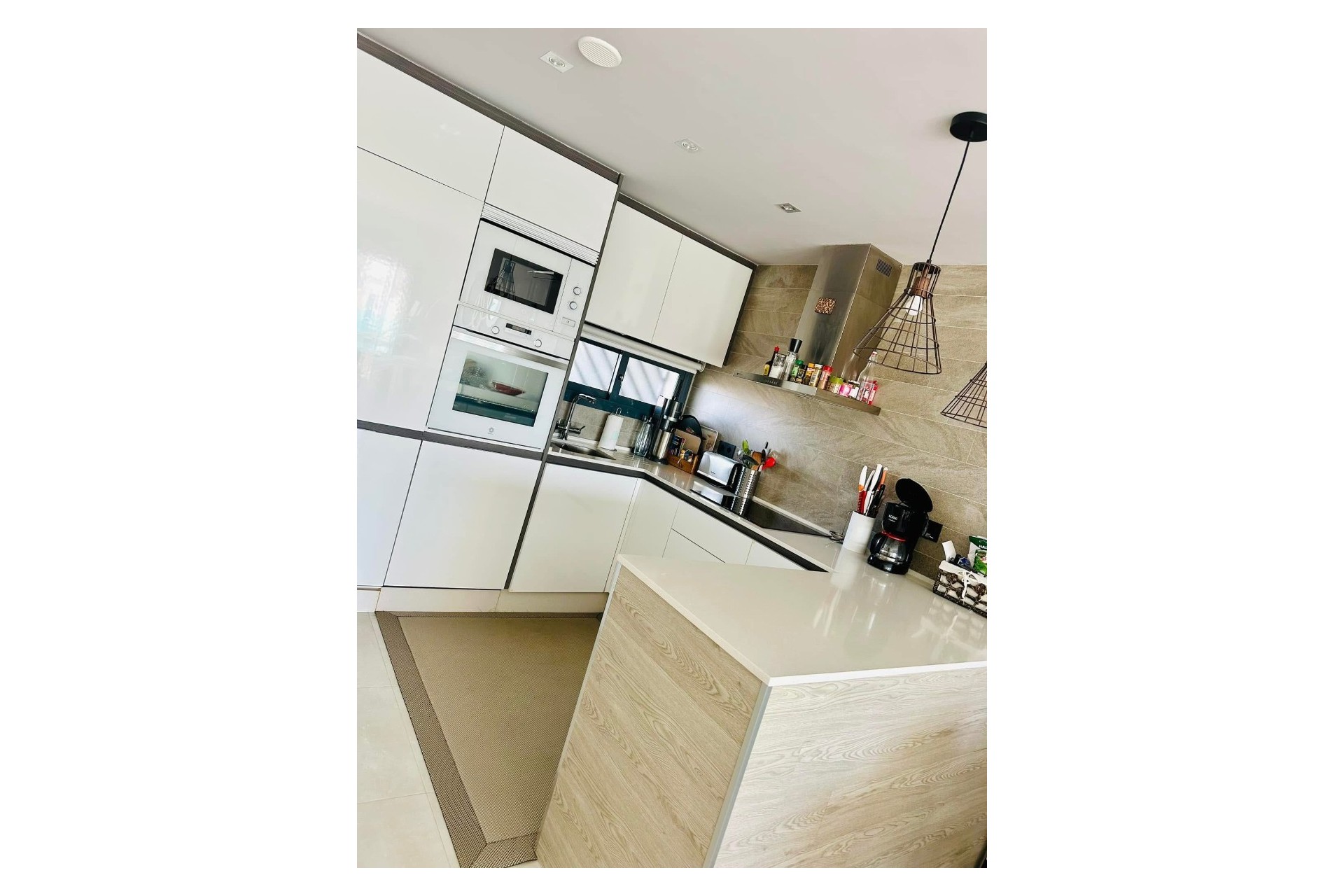 Resale - Apartment -
El Raso - Costa Blanca