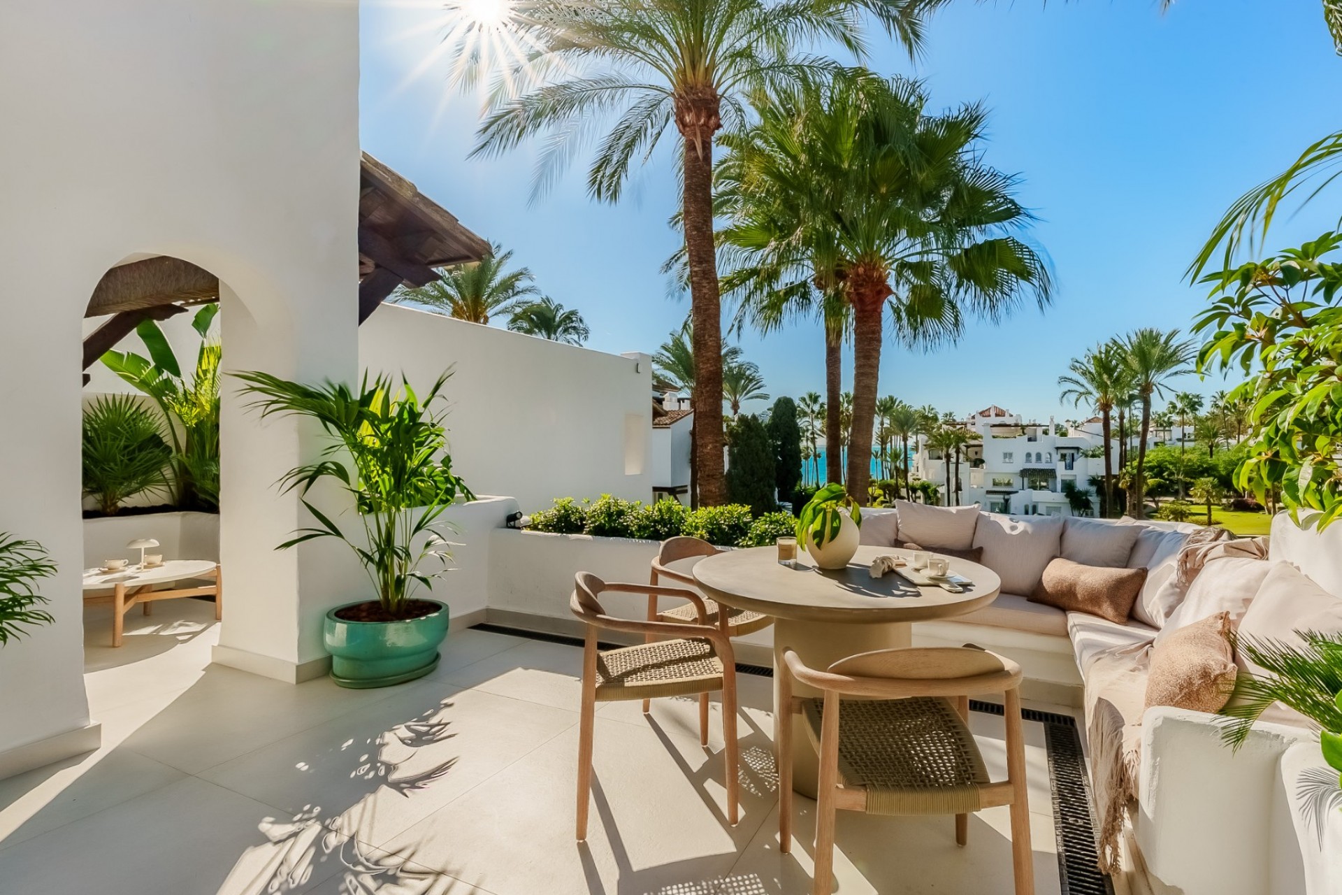 Resale - Apartment -
Estepona