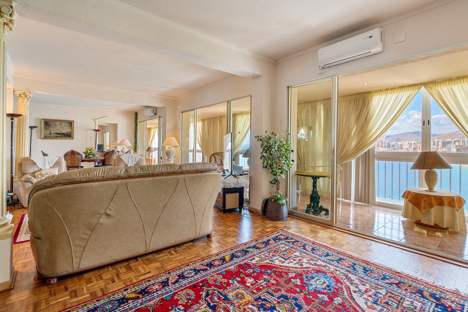 Resale - Apartment / flat -
Benidorm* - Levante*