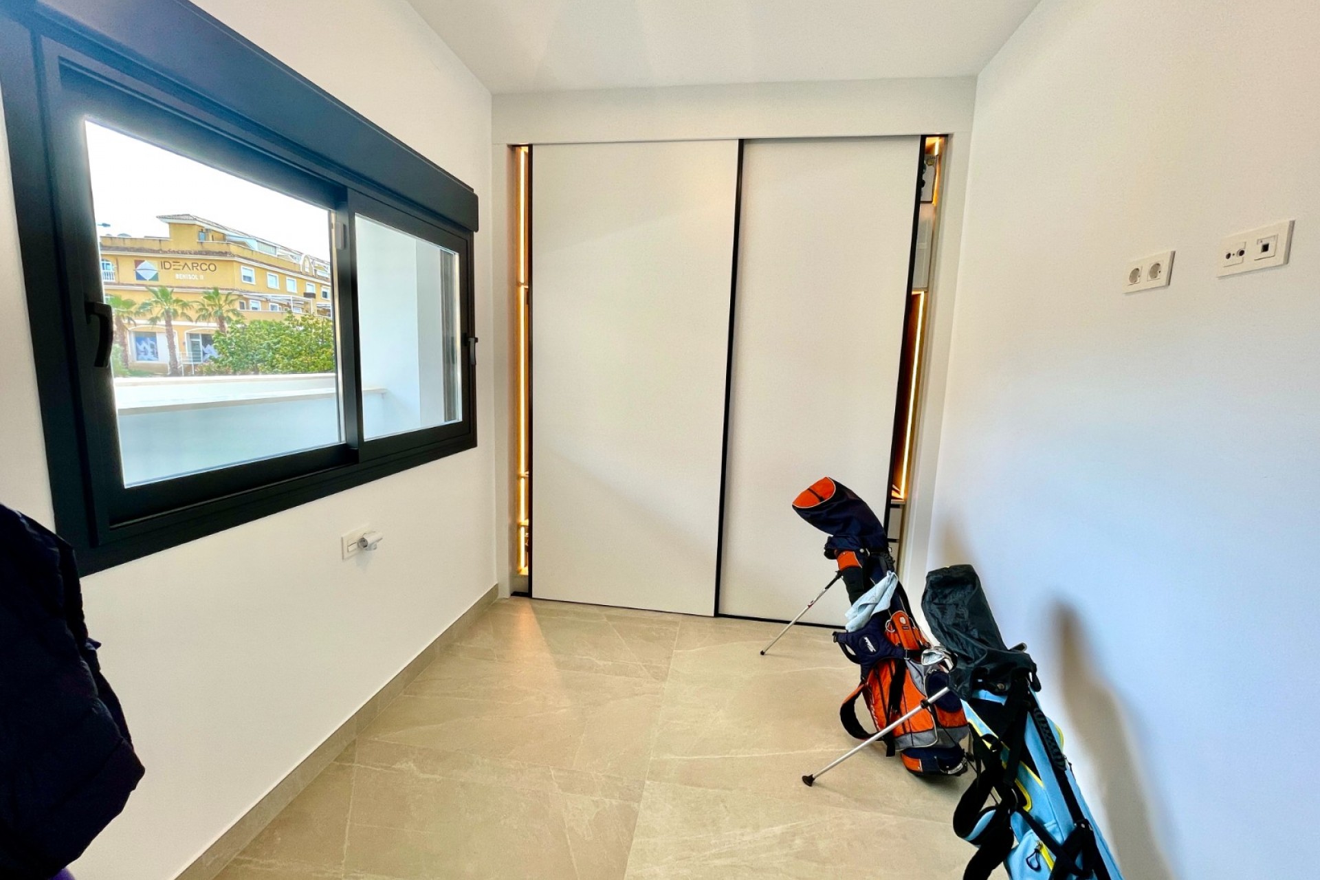 Resale - Apartment - Flat -
Benijofar