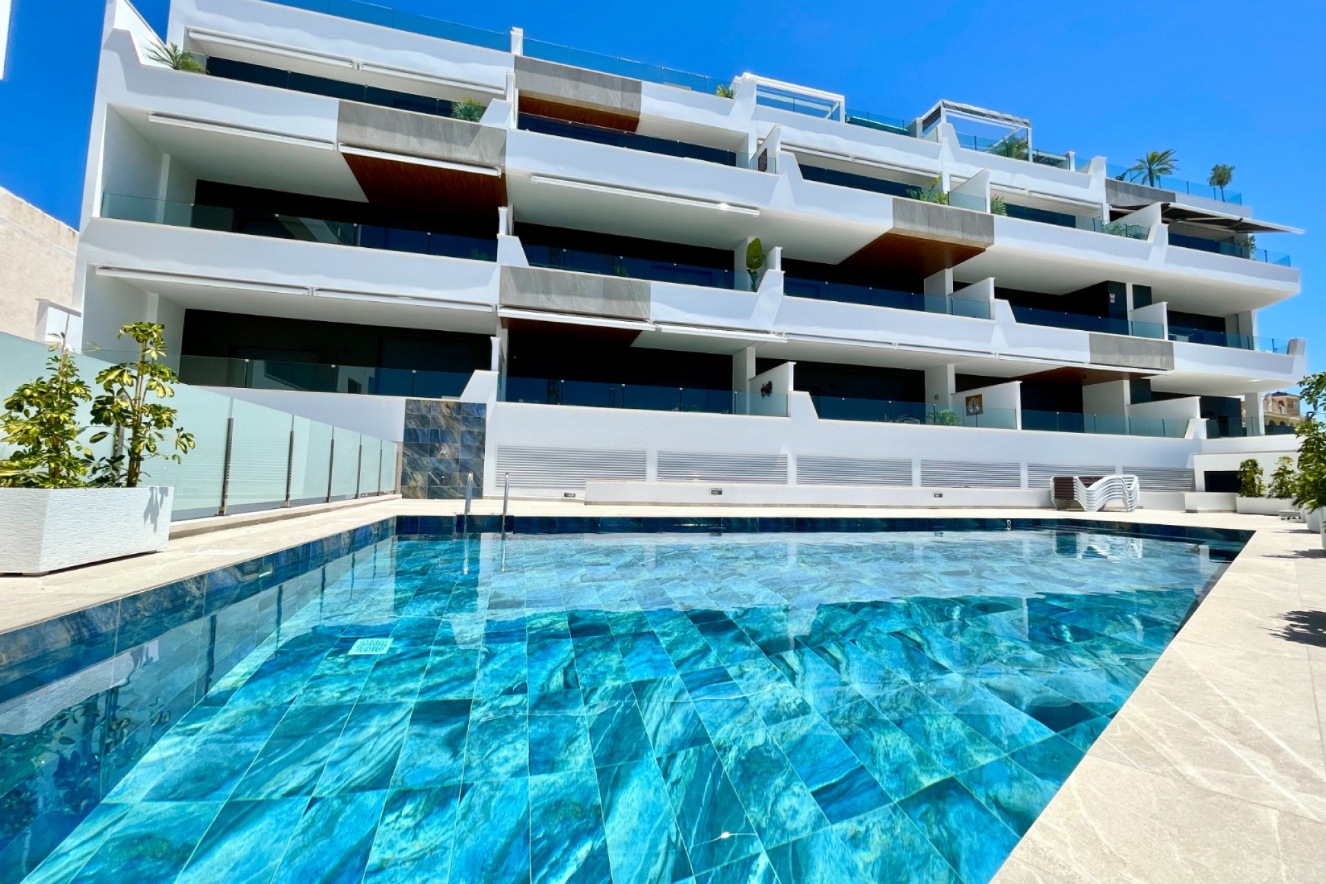 Resale - Apartment - Flat -
Benijofar