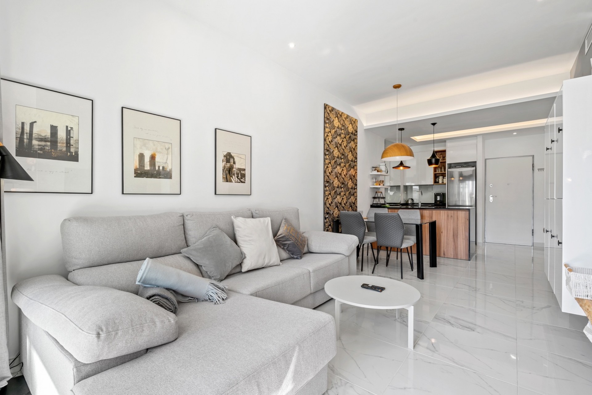 Resale - Apartment / Flat * -
Guardamar del Segura* - El Raso*