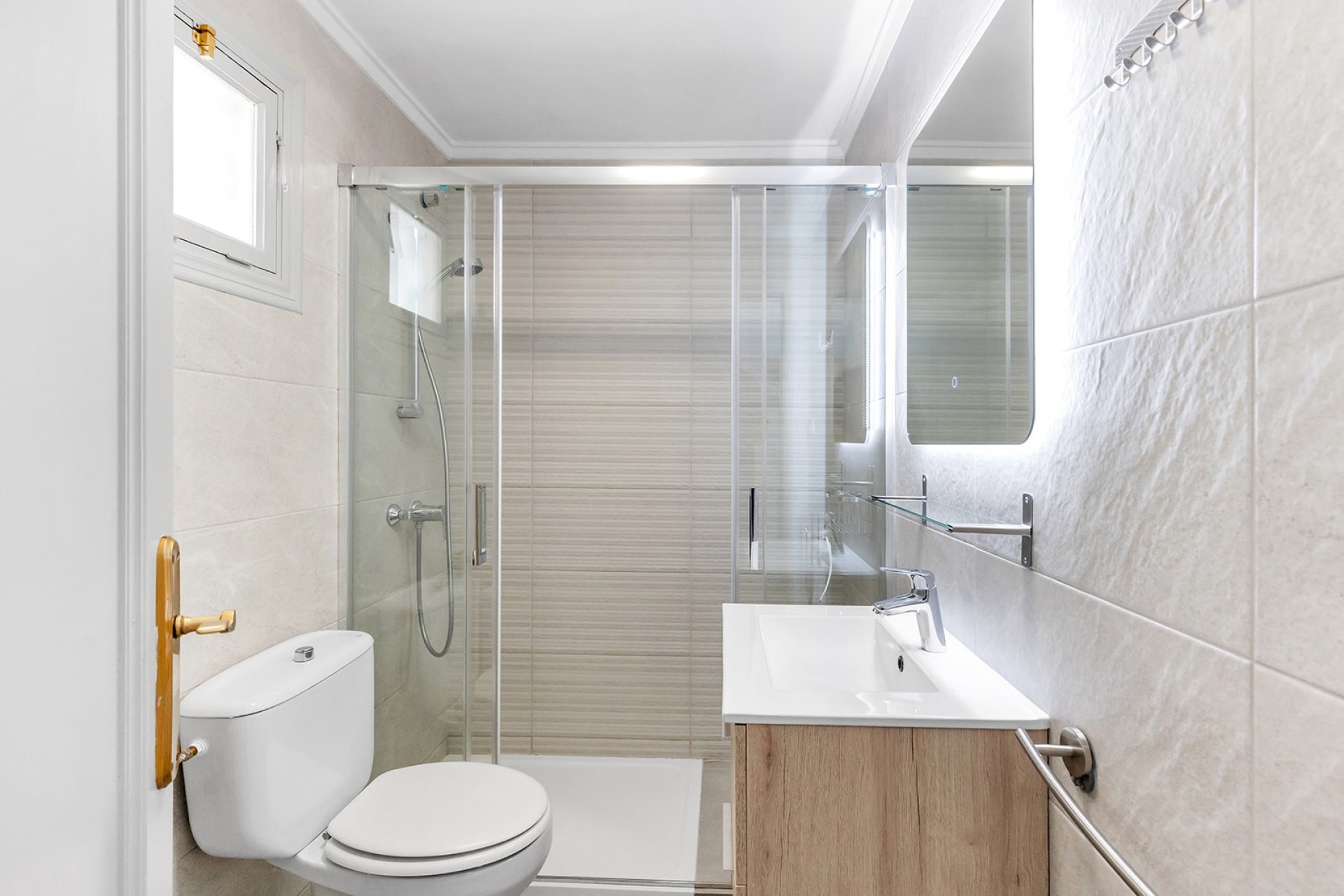 Resale - Apartment - Flat -
La Mata - Playa