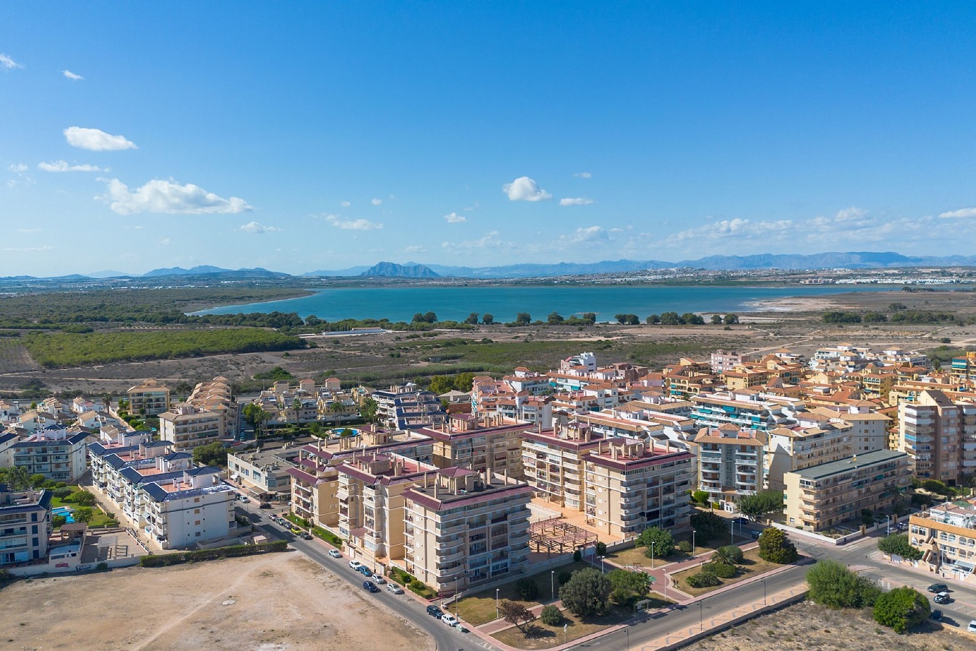 Resale - Apartment - Flat -
La Mata